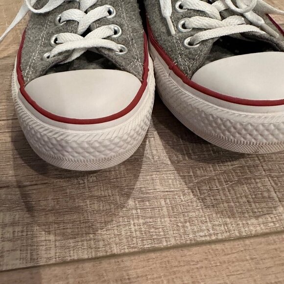 CONVERSE GRAY FLEECE SNEAKER SHOES SIZE WOMENS 7 540339F - Picture 3 of 9